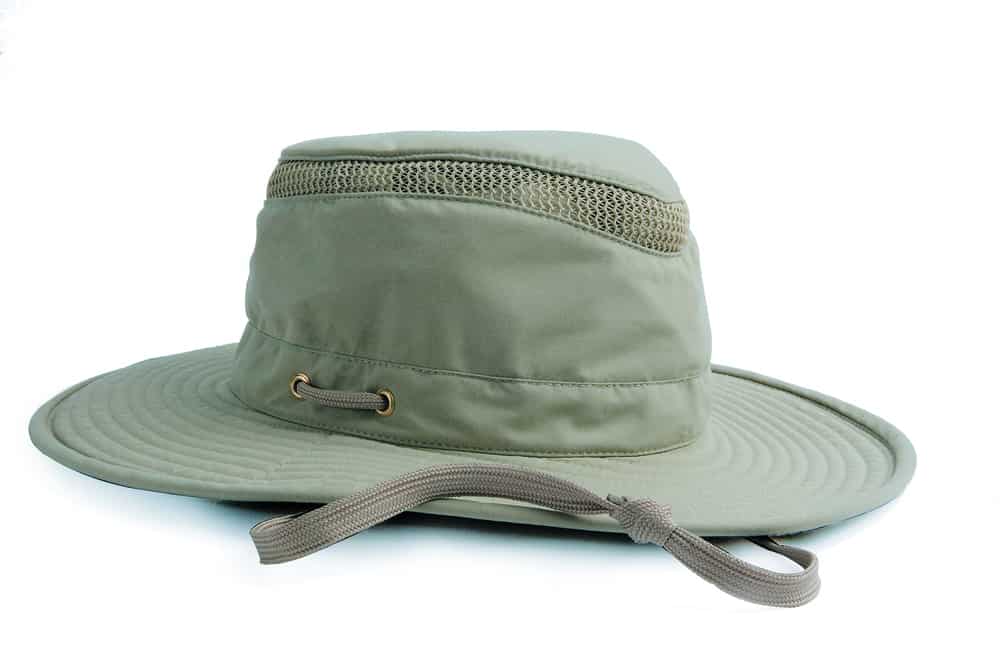 Best Hats for Hunting and Metal Detecting