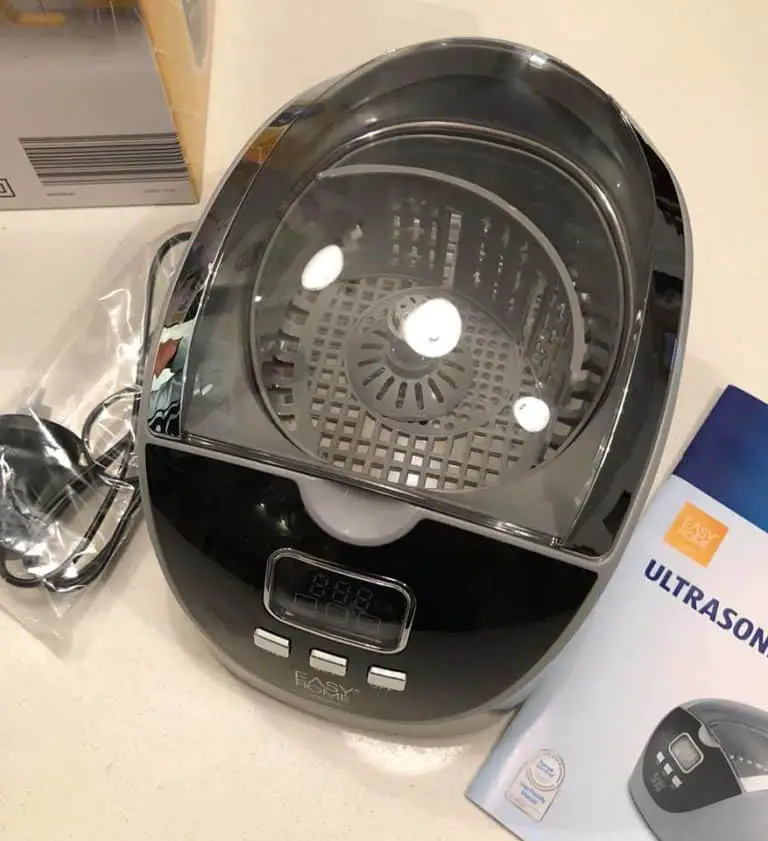 How to Clean Metal Detecting COINS ? [ULTIMATE GUIDE!] Detecting School