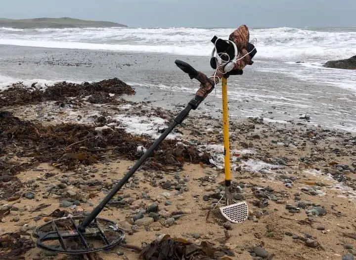 Metal Detecting in Japan