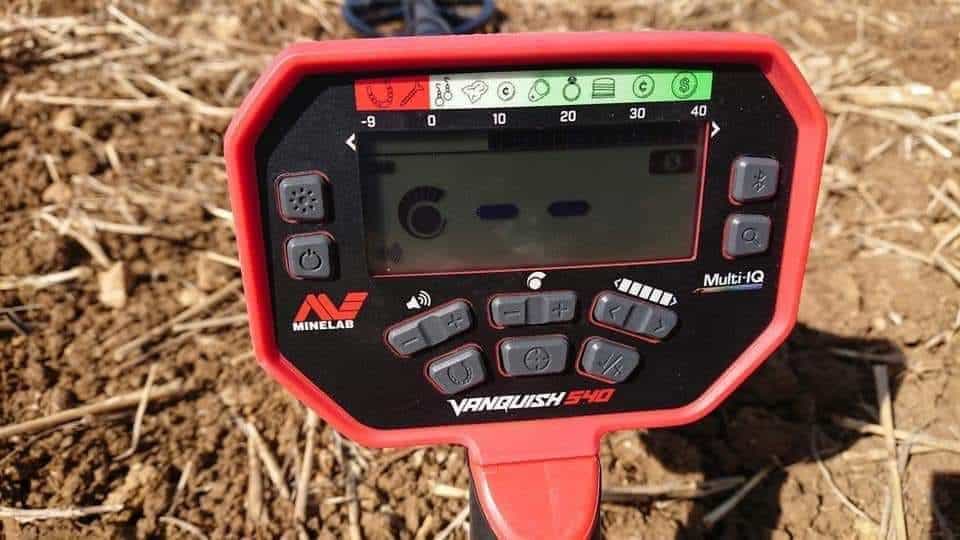 Minelab Vanquish Metal Detector