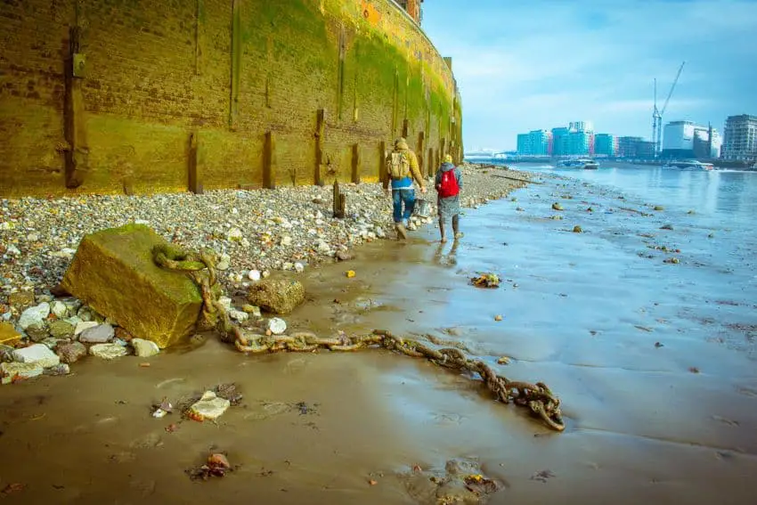 best metal detector for mudlarking