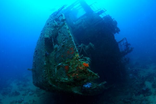 Ship wreck